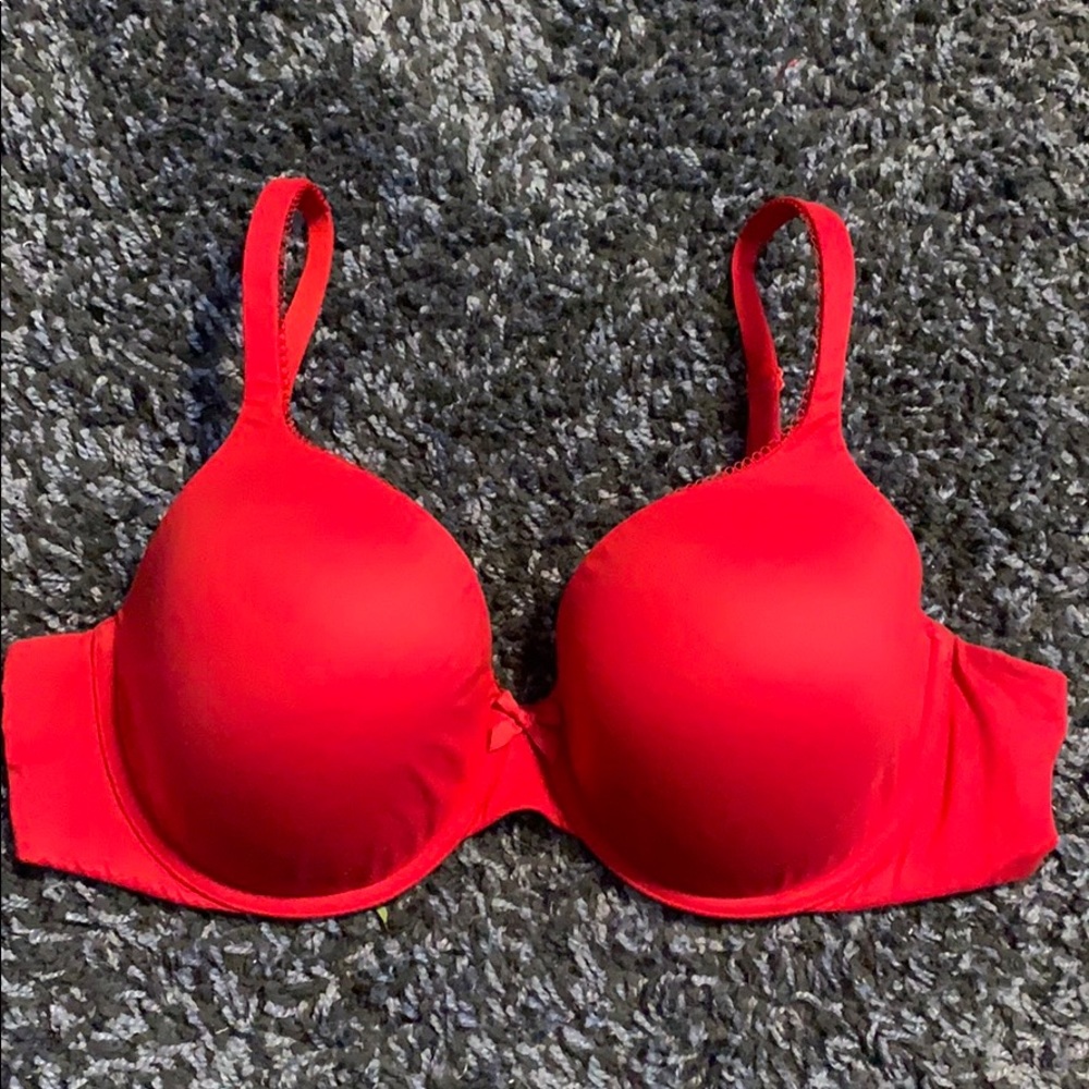 38C Body by Victoria Secret Bra